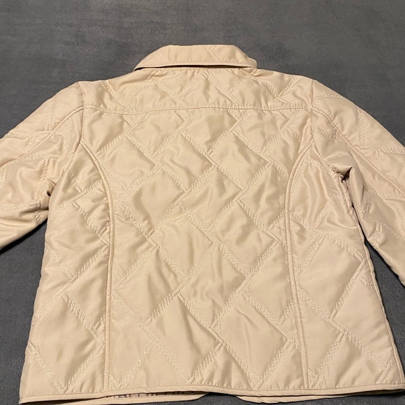 Large Jane Ashley Lightweight Quilted Puffer Jacket. Tab - Picture 2 of 12